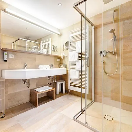 Alpenresort Walsertal Hotel